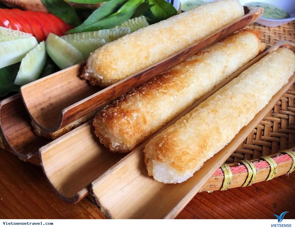 Cơm lam - đặc trưng của vùng núi rừng Tây Bắc