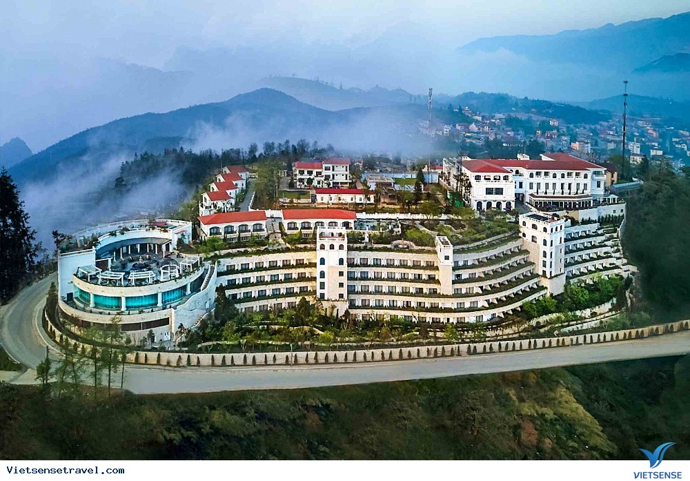 Silk Path Grand Resort & Spa đẹp hiện đại